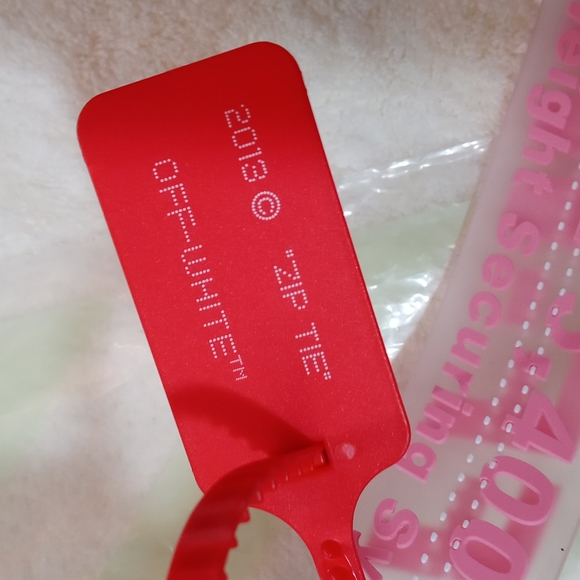 Keychain - Picture 6 of 6